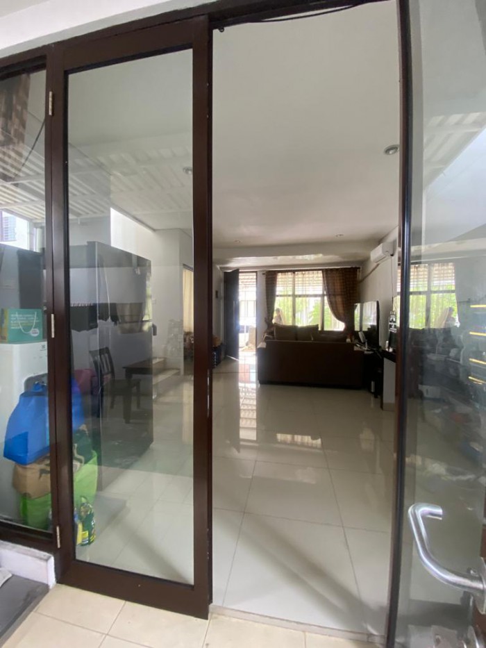 Rumah dijual di The Patio Lippo Cikarang 